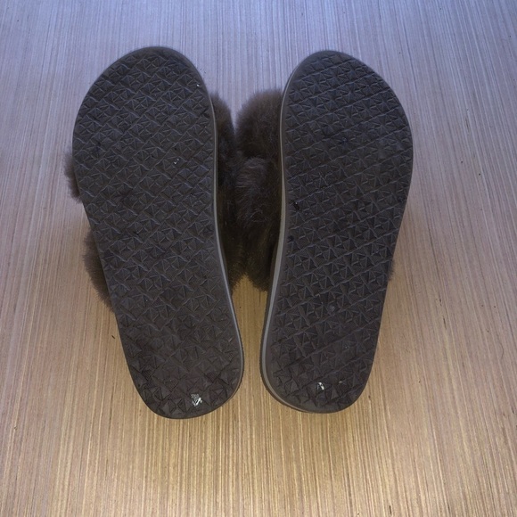 Women's CoFace Brown Fur Slipper Sandals with Rubber Soles - Picture 8 of 12
